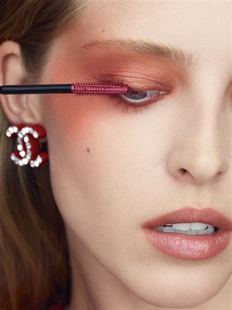 chanel spring 2023 makeup release date|chanel couture reviews.